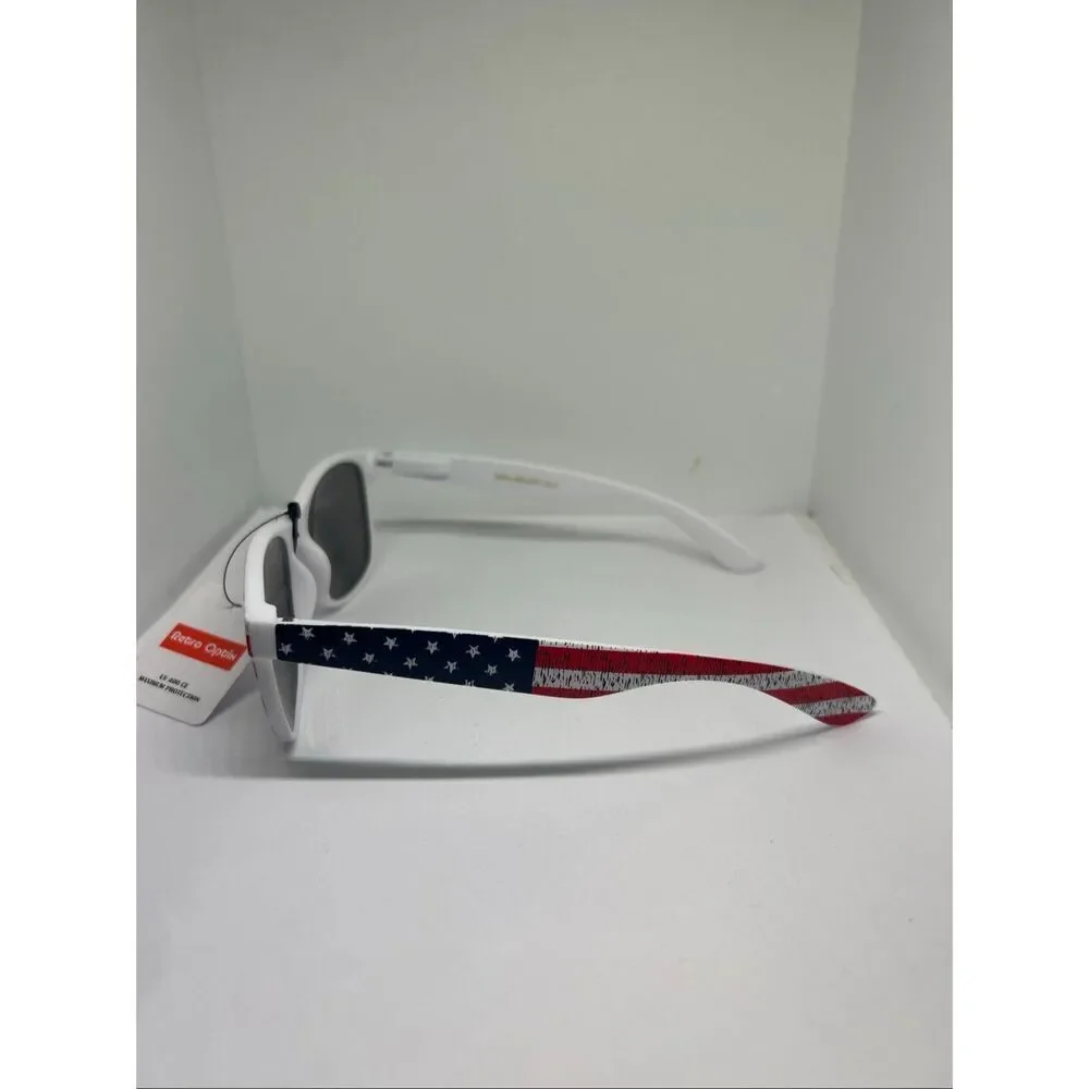 Retro Optix Patriotic American Flag Sunglasses UV400 Protection